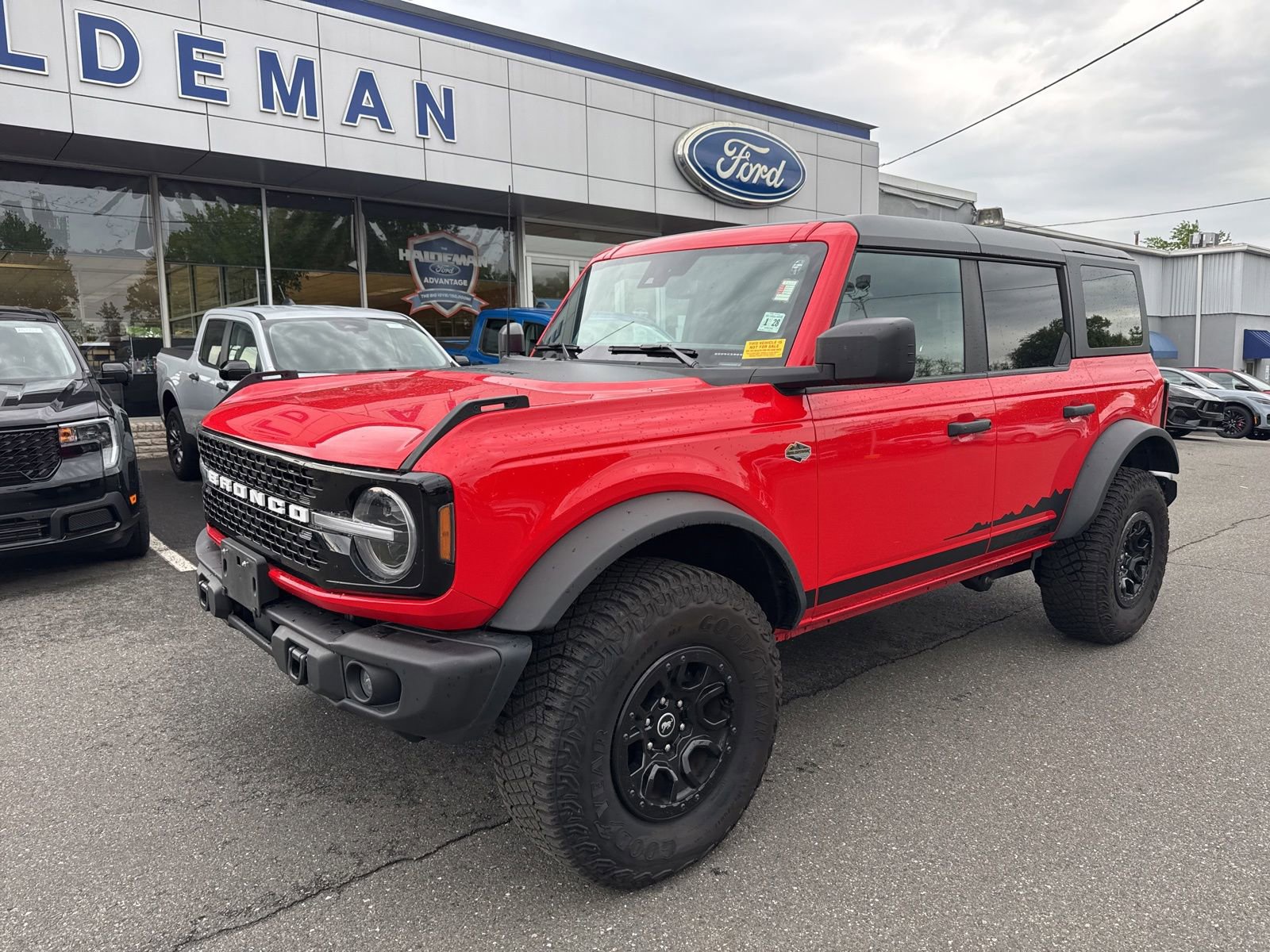 ford bronco 4-door 2023 1FMEE5DP9PLA81757 image ford bronco 4-door 2023 1FMEE5DP9PLA81757 image